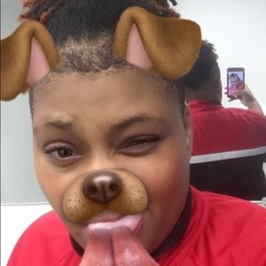 Meet your Posher, Glenisha